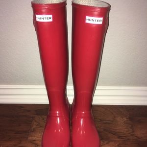Red Hunter boots